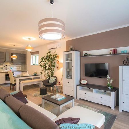 Apartman Luna 시베니크 외부 사진