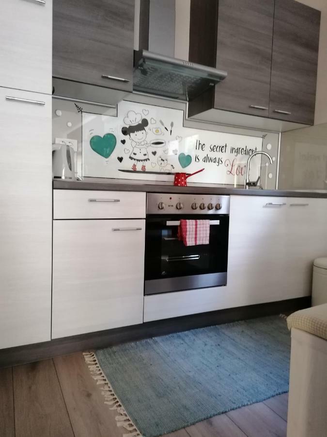 Apartman Luna 시베니크 외부 사진